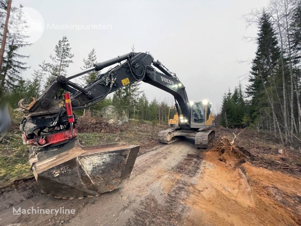 Volvo EC 300 D L bandgrävare