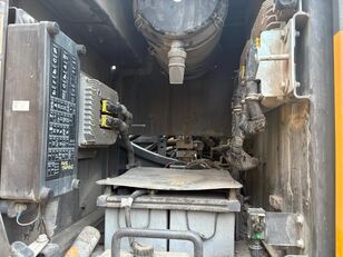 Volvo EC 300 E tracked excavator for sale - Image 6 | Machineryline UG Volvo EC 300 E tracked excavator | Image 6 - Machineryline