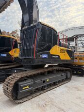 pelle sur chenilles Volvo EC 350