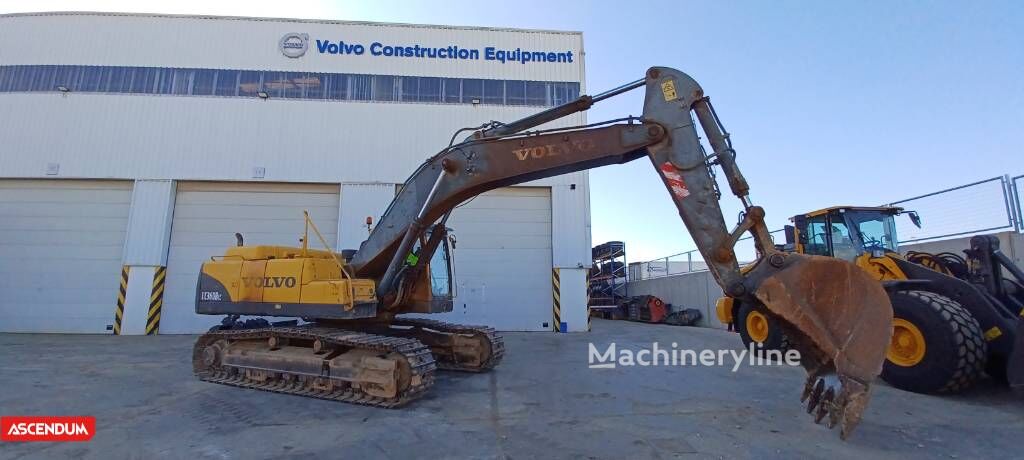 트랙형 굴착기 Volvo EC 360 B