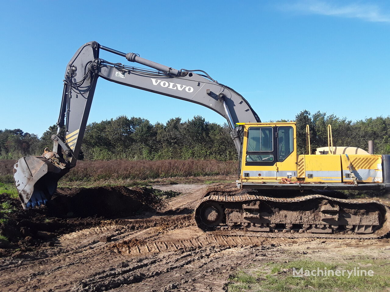 Volvo EC 390 tracked excavator