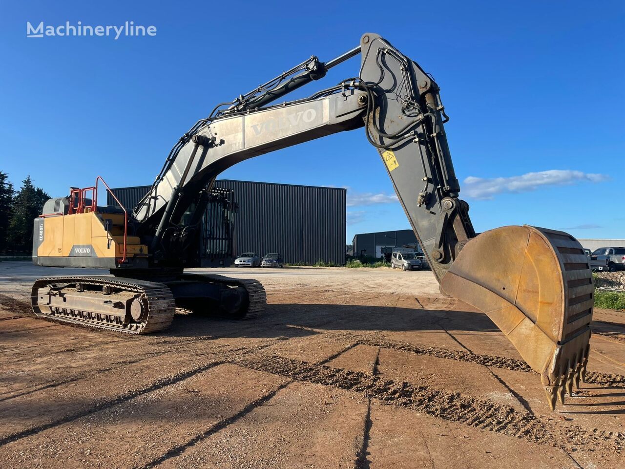 Volvo EC 480EL tracked excavator