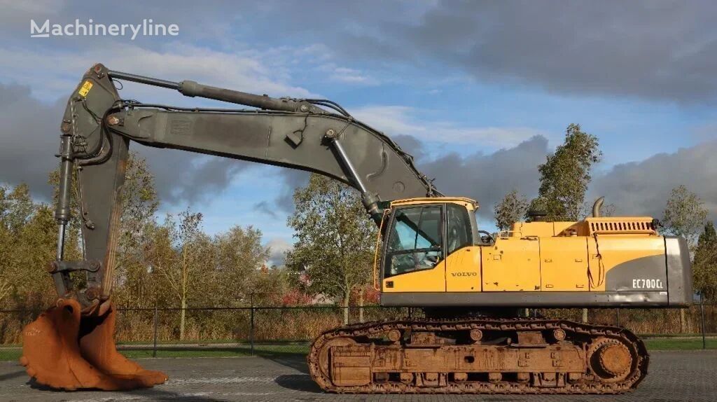 حفارة مجنزرة Volvo EC 700 CL | BUCKET | HAMMER LINE | GOOD CONDITION