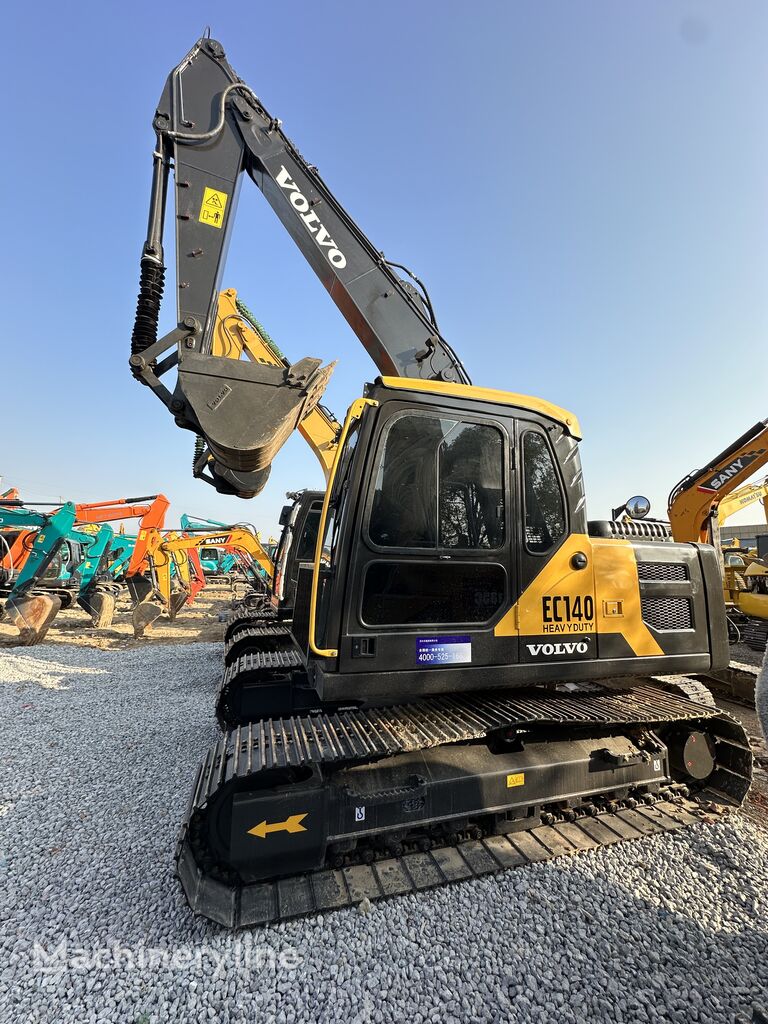 Volvo EC140DL tracked excavator