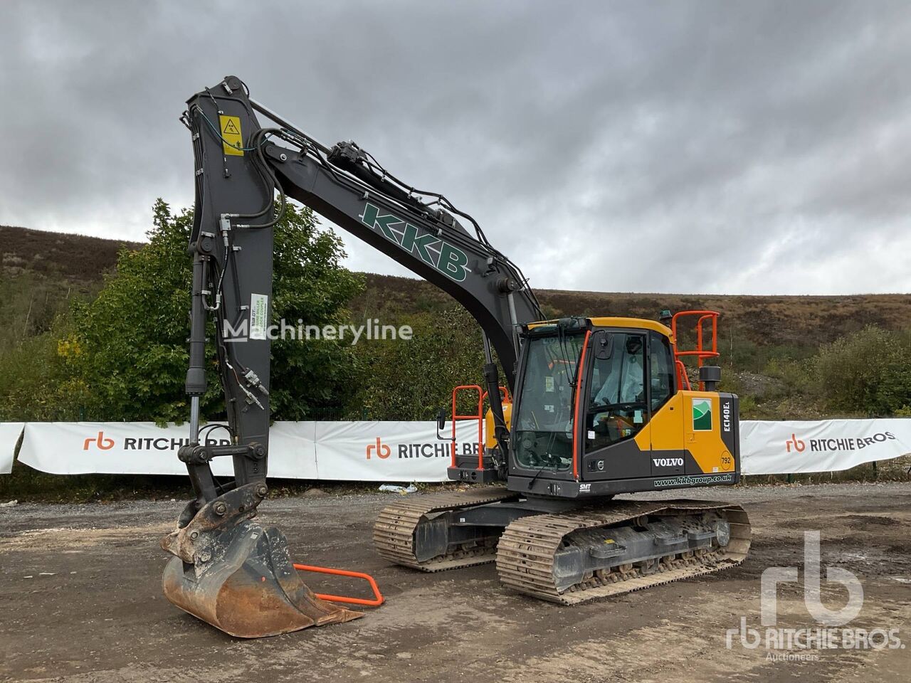 Гусеничный экскаватор Volvo EC140EL - Machineryline