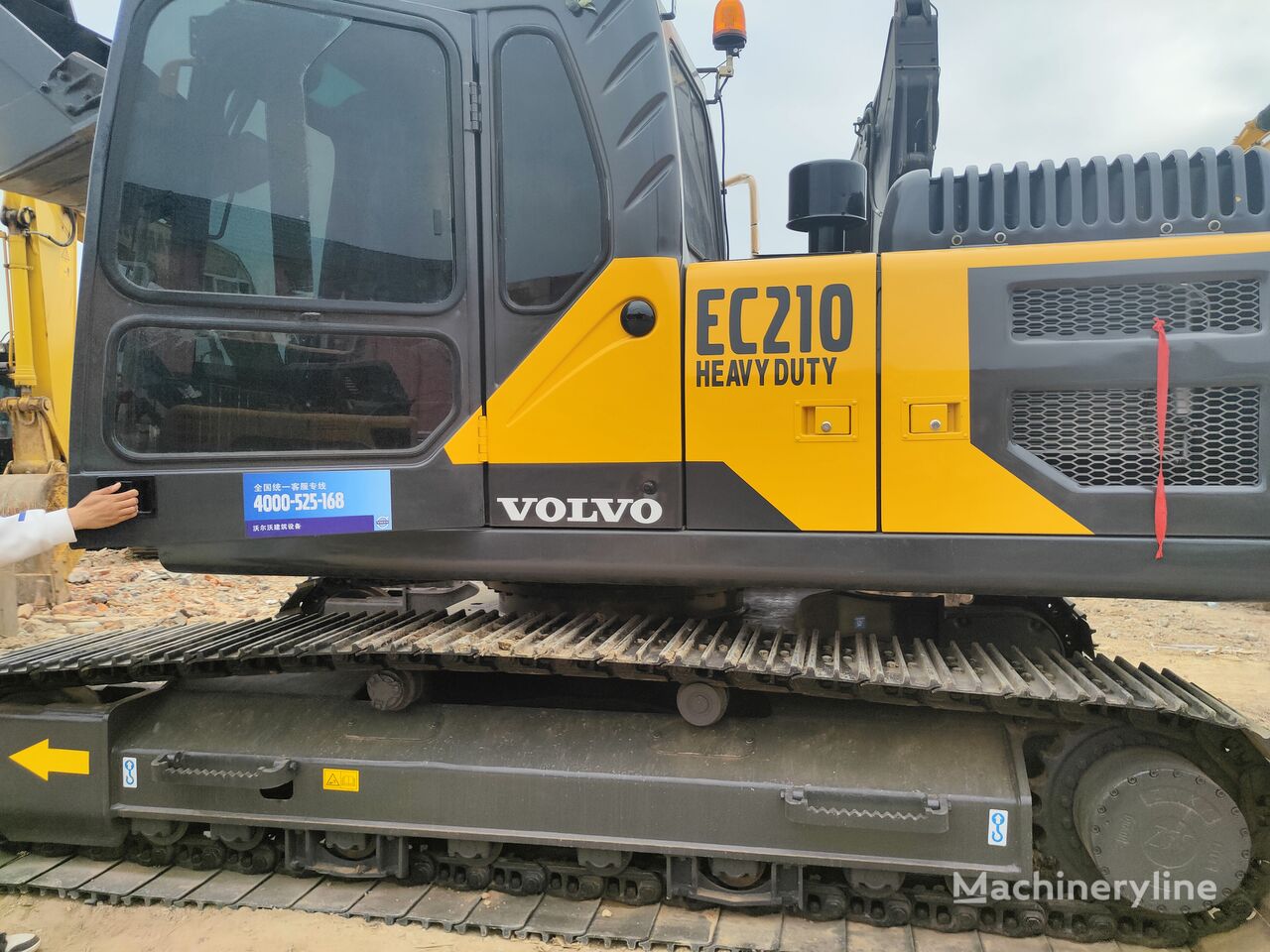 Volvo EC210 bager gusjeničar