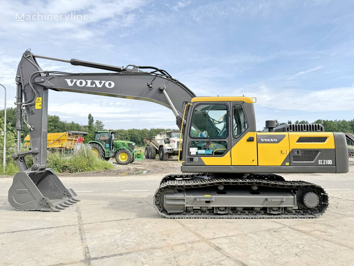 new Volvo EC210D tracked excavator