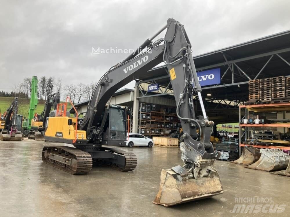 excavator pe şenile Volvo EC220EN