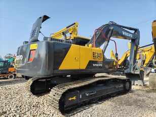 Volvo EC240 bager gusjeničar