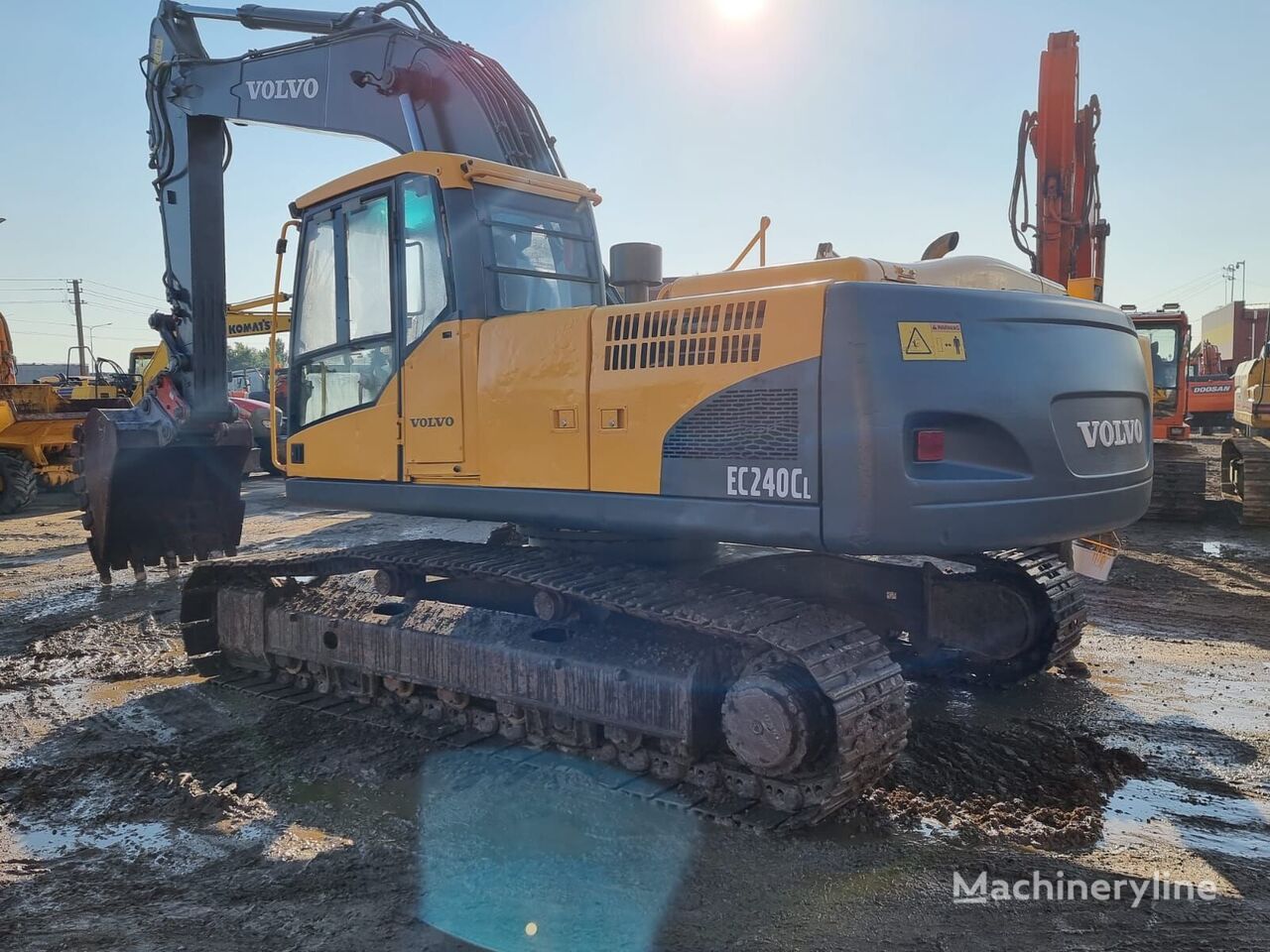 Volvo EC240 CL tracked excavator