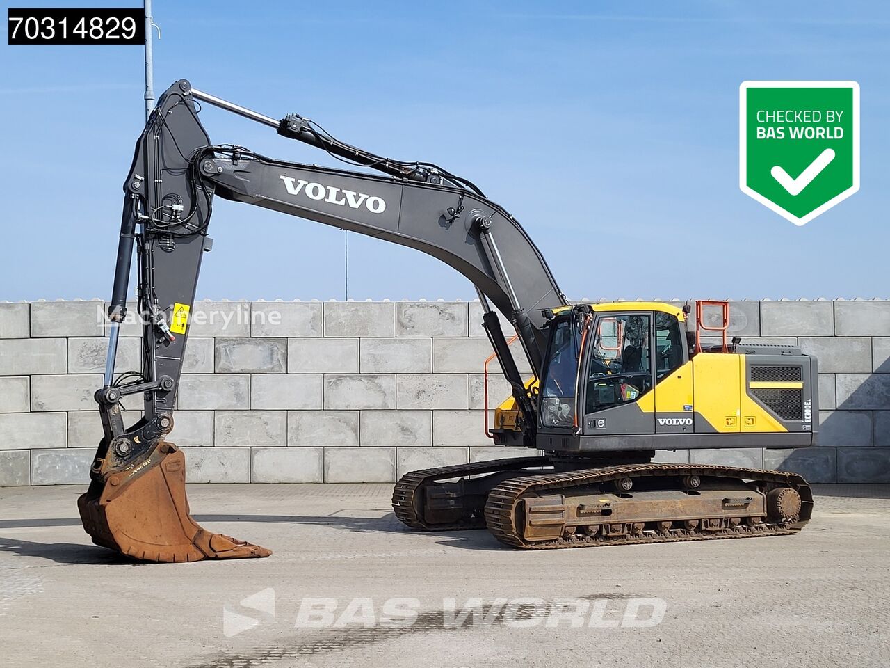 Гусеничный экскаватор Volvo EC300 E L - Machineryline