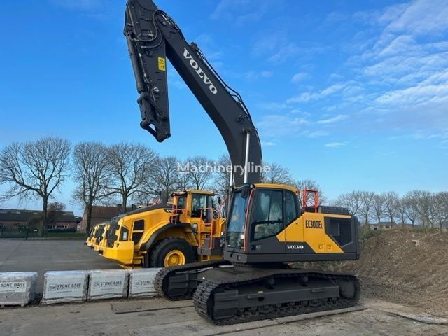 new Volvo EC300EL tracked excavator