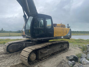 حفارة مجنزرة Volvo EC460LC