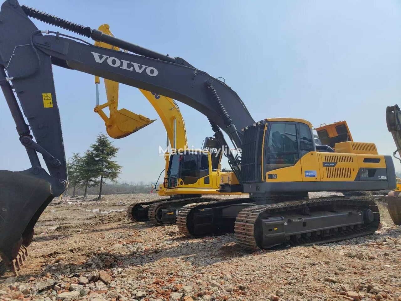 escavadora de rastos Volvo EC480