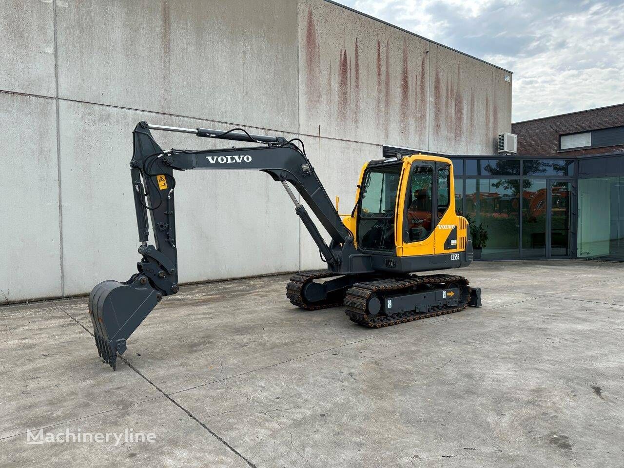 гусеничный экскаватор Volvo EC55B