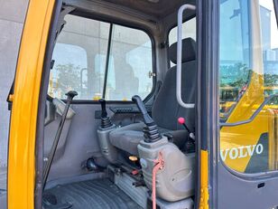 Купить гусеничный экскаватор Volvo EC55B - Изображение 31 | Machineryline LV Гусеничный экскаватор Volvo EC55B | Изображение 31 - Machineryline