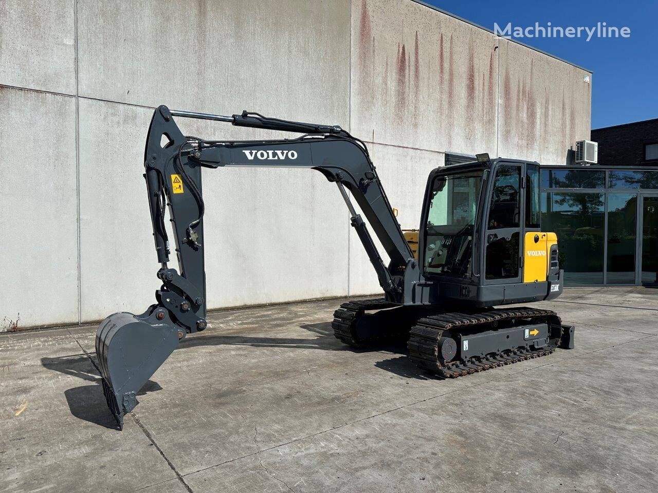 roomikekskavaator Volvo EC60C