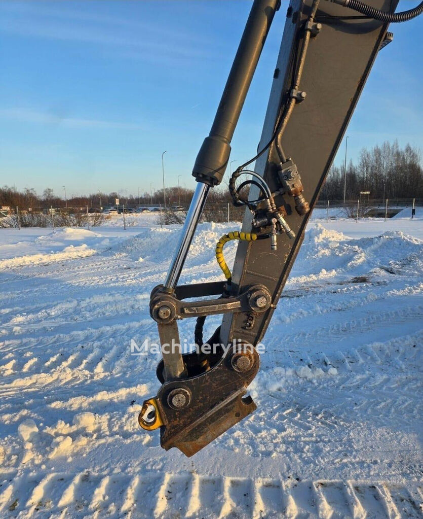Volvo ECR 145CL tracked excavator for sale from Estonia Tõrvandi