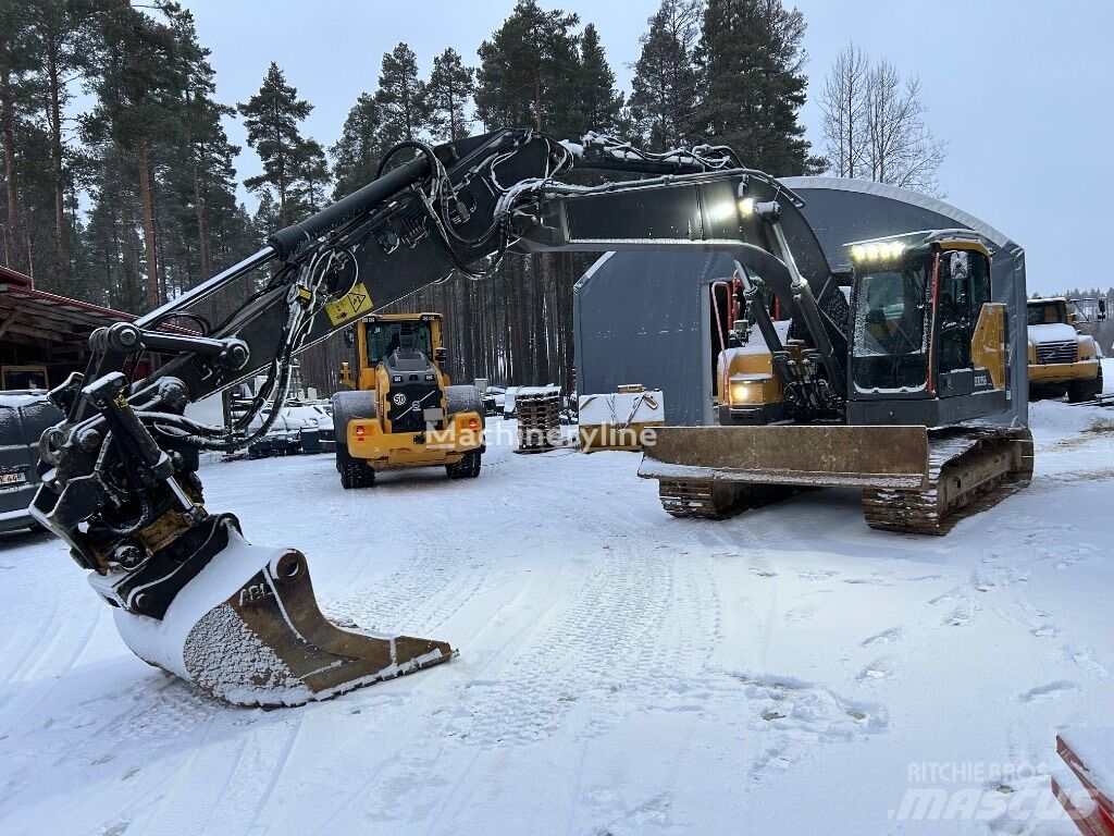 гусеничный экскаватор Volvo ECR 235 EL