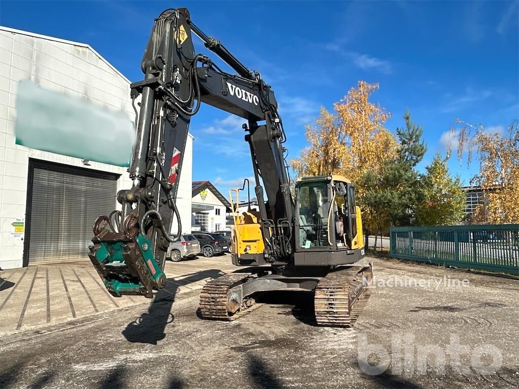 Volvo ECR235CL excavadora de cadenas - Machineryline