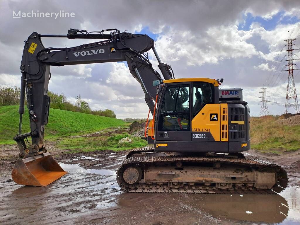 Volvo ECR235EL lánctalpas kotrógép