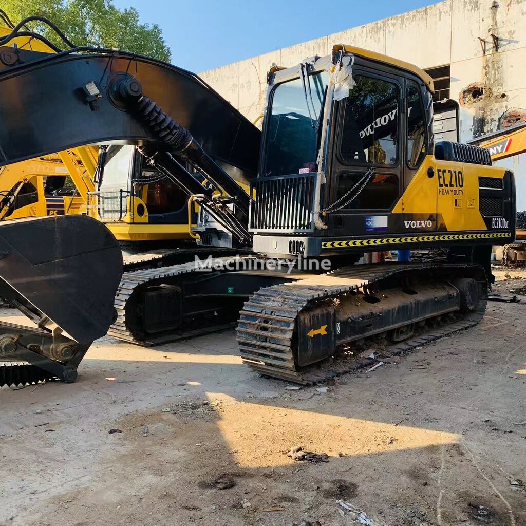 escavadora de rastos Volvo  VOLVO EC210 used crawler excavator 21 ton digger excavator