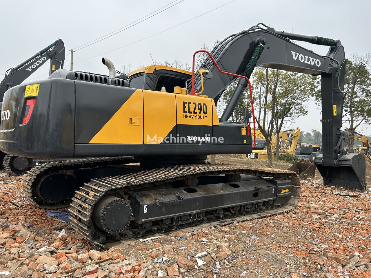 гусеничный экскаватор Volvo ec290blc