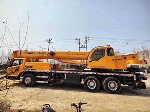 grua m&oacute;vel XCMG QY30K5F