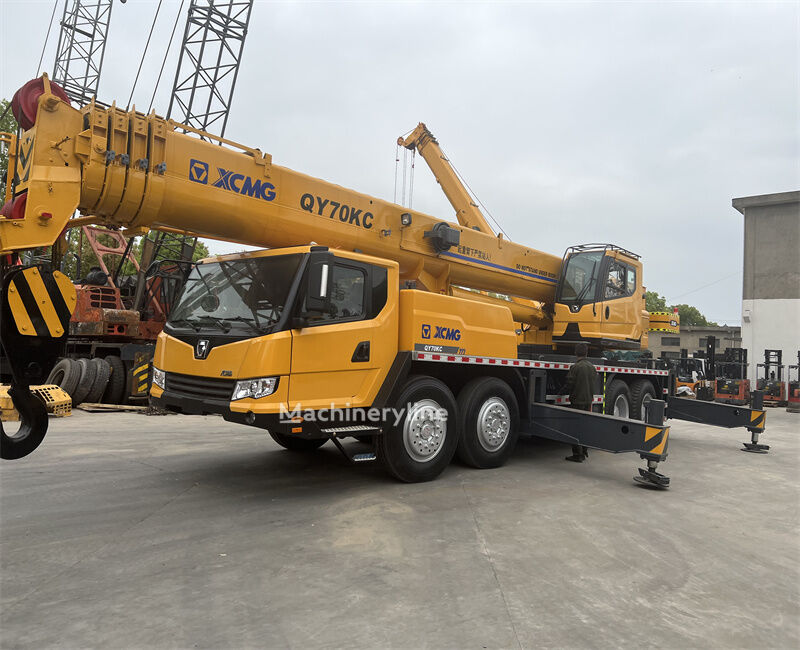 جرثقیل متحرک XCMG QY70KC - Machineryline