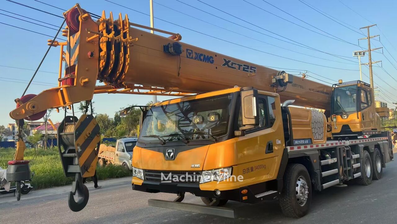 XCMG XCT25L5 25ton 35ton 50ton 60ton 70ton 80ton 90ton 100ton grúa móvil - Machineryline