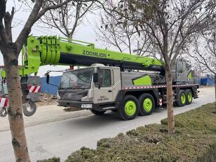 Zoomlion ZTC700V truck crane