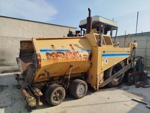 finisseur sur pneus Bitelli BB660