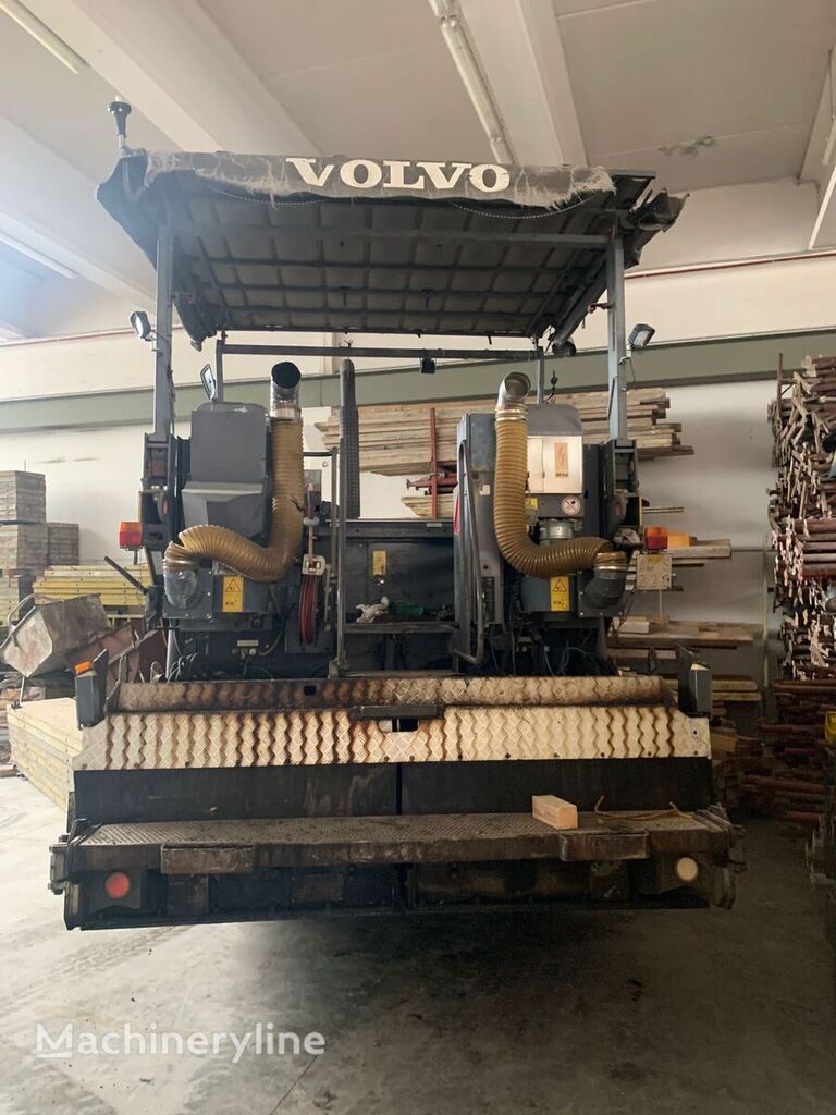 Volvo ABG6870 wheel asphalt paver