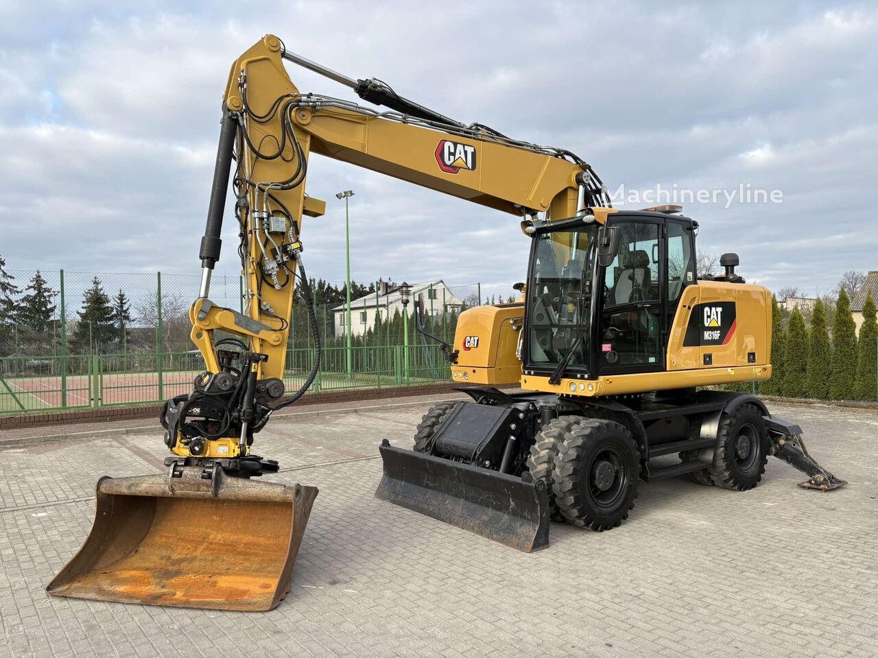 Escavatore gommato Caterpillar M 316F in vendita | Machineryline IT Escavatore gommato Caterpillar M 316F - Machineryline