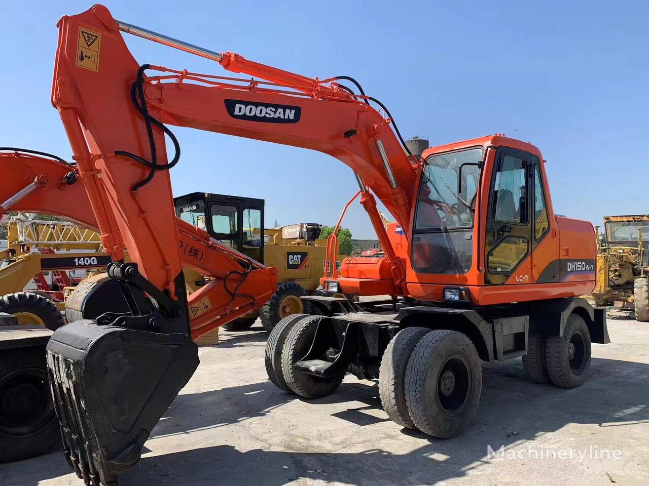 Doosan DH150 excavadora de ruedas