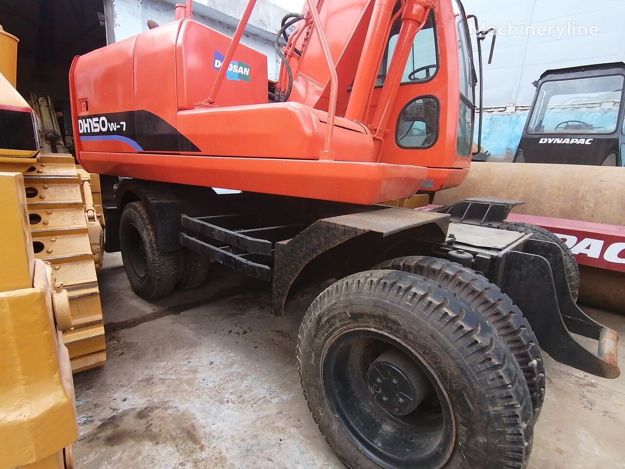 колесный экскаватор Doosan DH150W-7