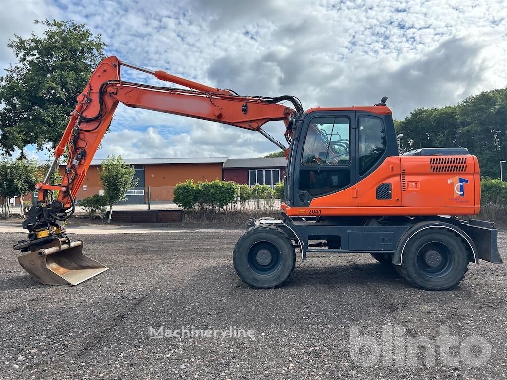 Pelle sur pneus Doosan DX 160W - Machineryline