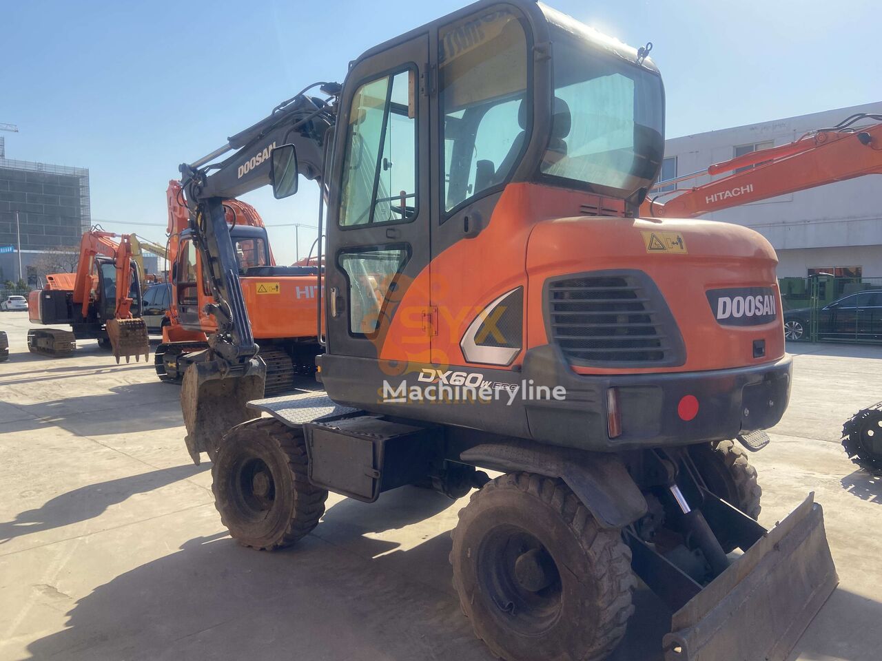 ratinis ekskavatorius Doosan DX60W