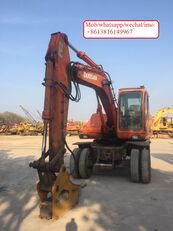 حفارة ذات العجلات Doosan WV140