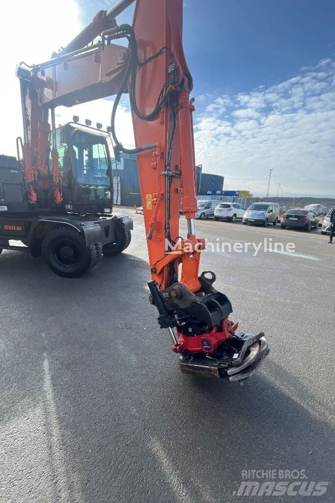 بيع حفارة ذات العجلات Hitachi ZX 140 W-5B | Machineryline SA حفارة ذات العجلات Hitachi ZX 140 W-5B - Machineryline