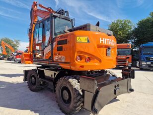 колесный экскаватор Hitachi ZX155W-7