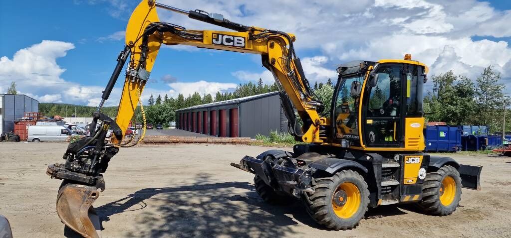 JCB Hydradig 110W wheel excavator