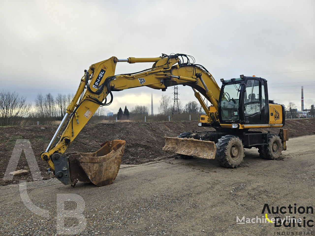 колесный экскаватор JCB JS 175 W