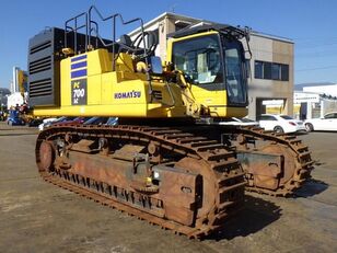 ratasekskavaator Komatsu PC700