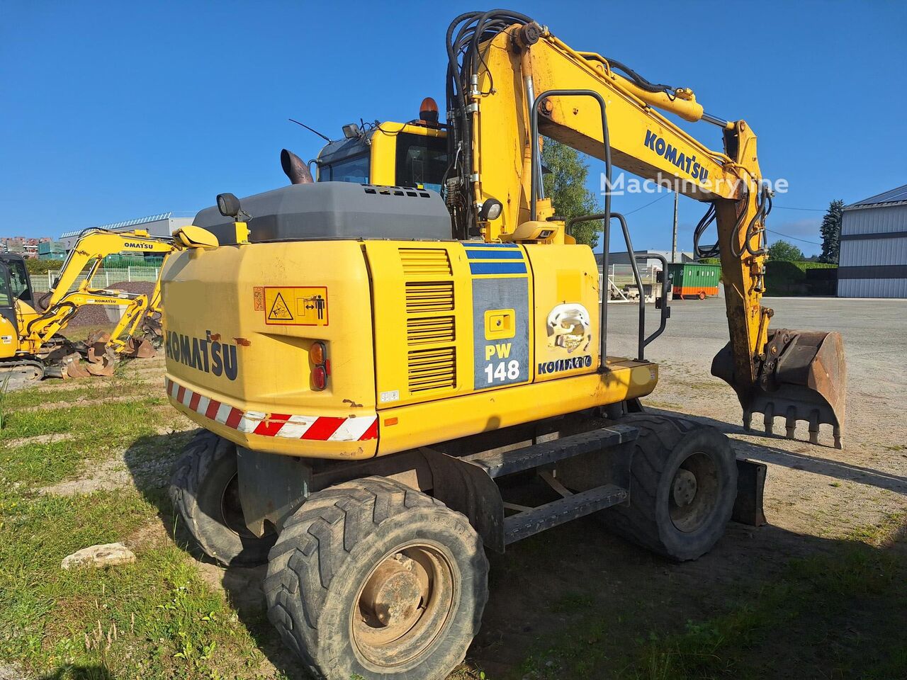 Komatsu PW148-8 wheel excavator