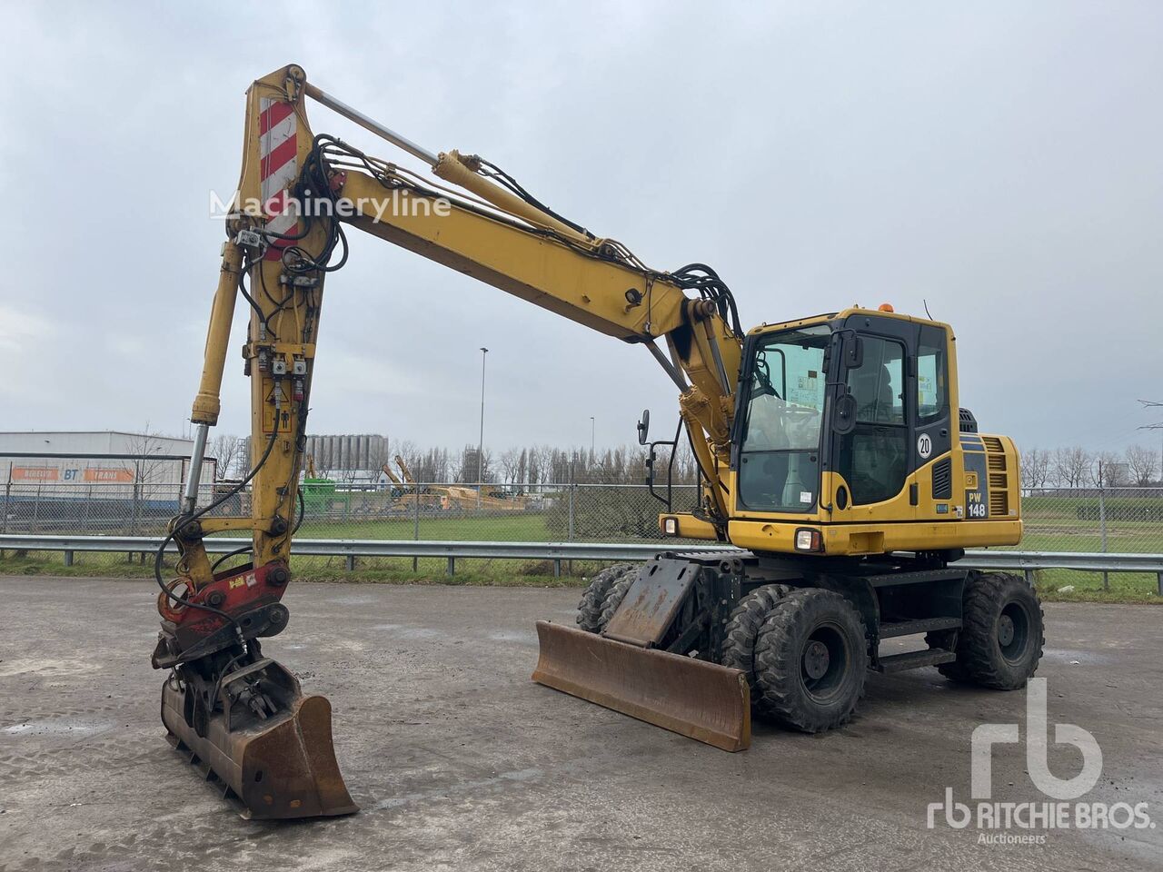 Komatsu PW148-8 Mobilbagger