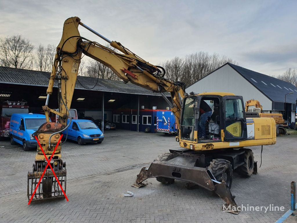 Komatsu PW180-7K mobiele graafmachine