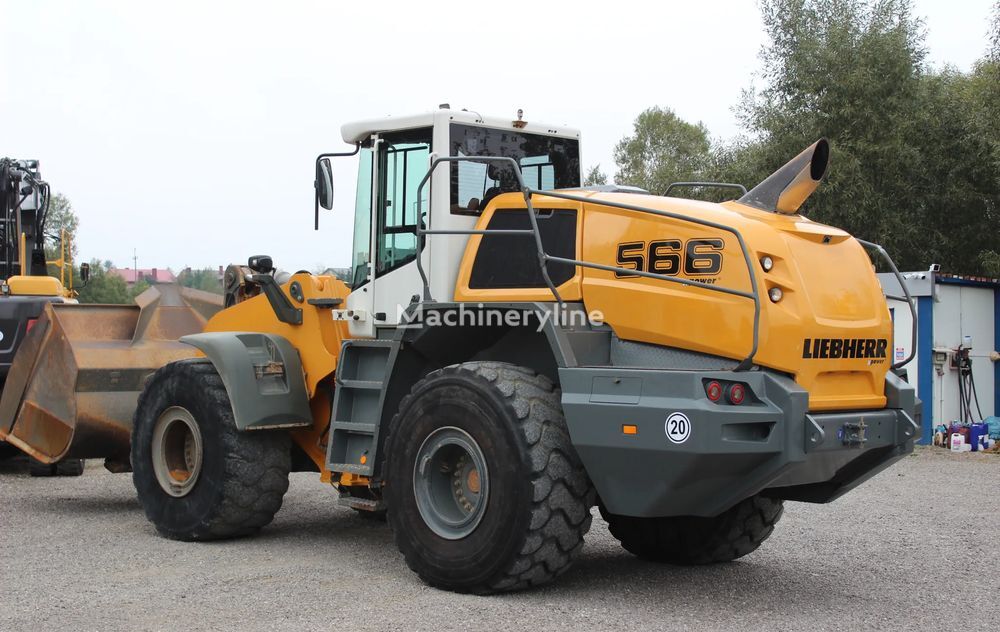 Liebherr 566 wheel excavator