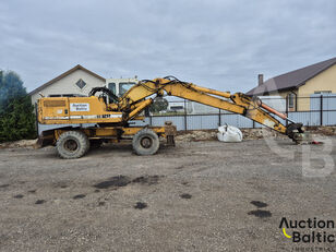 Liebherr A 902 Litronic wheel excavator