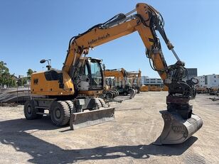 حفارة ذات العجلات Liebherr A 918 Litronic with Tiltrotator